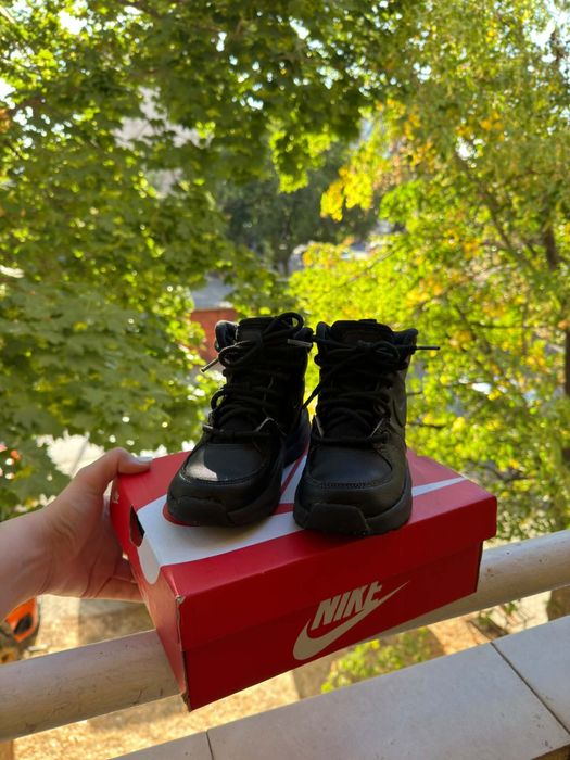 Детски боти Nike Manoa (27.5)(Стелка:18.5см.)