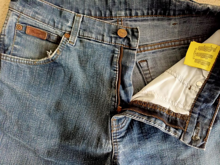 Мъжки дънки WRANGLER