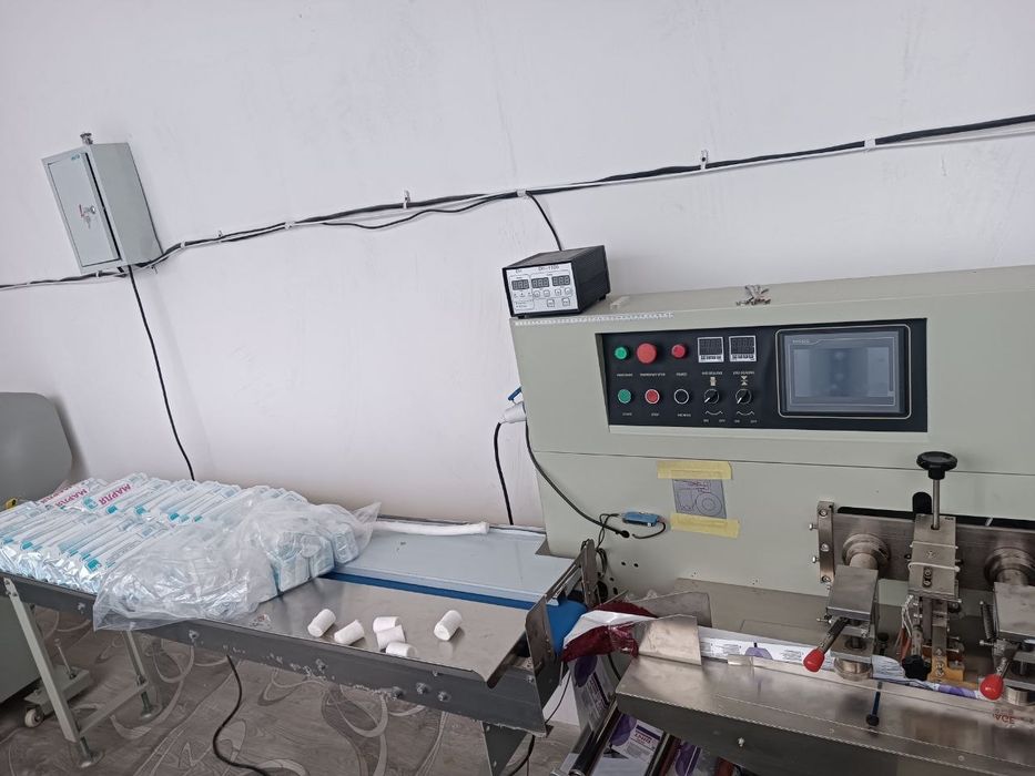 Бинт ва влажный сарфетка ишлаб чикариш  дастгохи