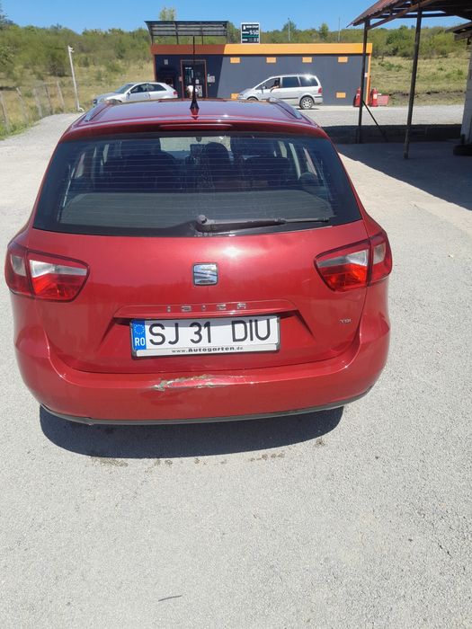 Seat Ibiza ST 1.2 TDI 2014 vișiniu