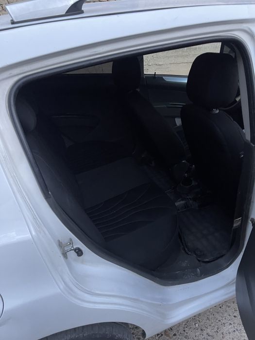 Chevrolet spark 2013