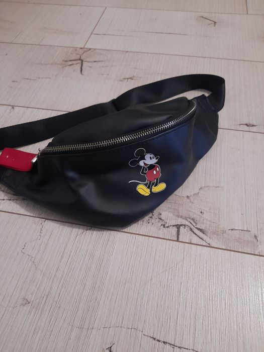 Borseta Cropp neagră