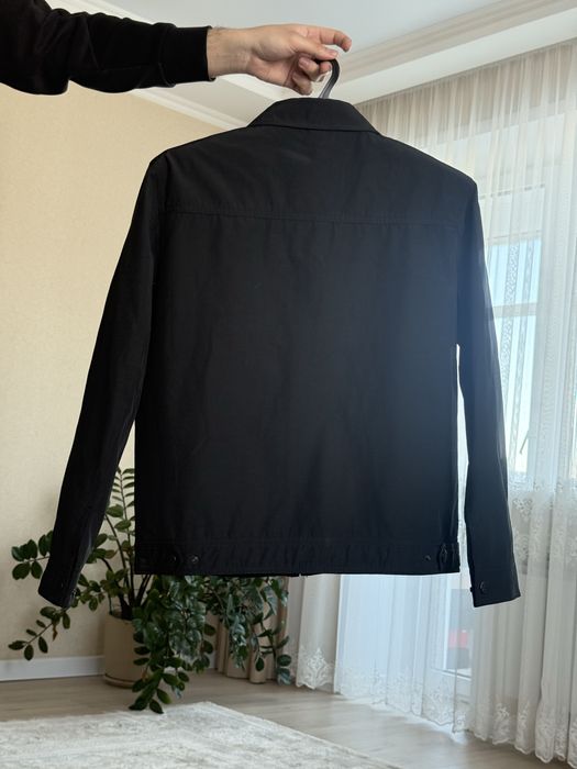 Продам весение куртки