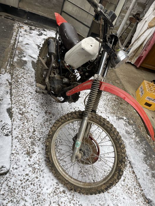 De vanzare cross 125
