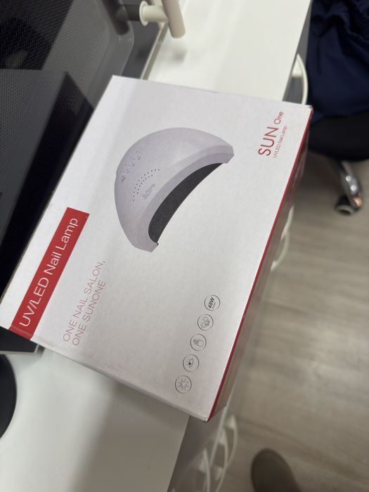 Продам лампу для маникюра