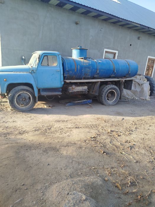 Газ 53 машина сотилади