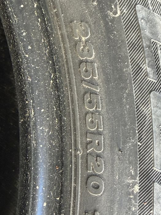 235/55/20 Bridgestone 3 шт