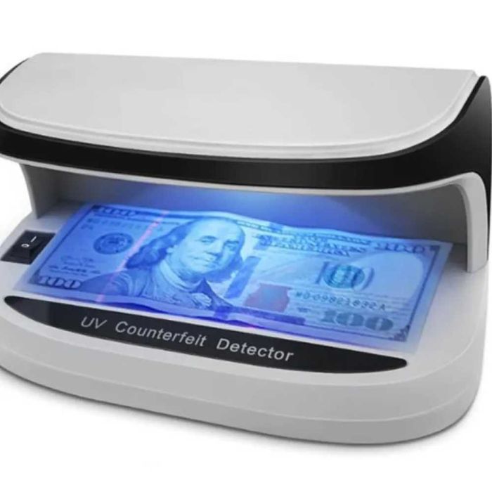 Детектор за фалшиви банкноти с UV LED светлина и акумулаторна батерия
