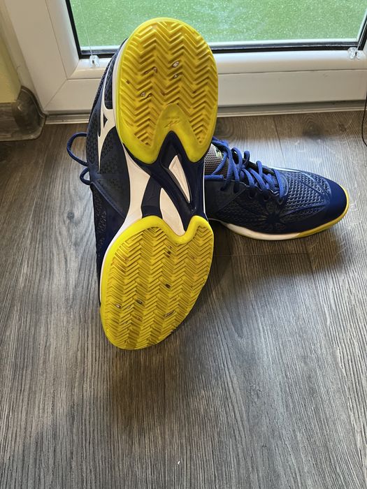 Обувки за тенис Mizuno