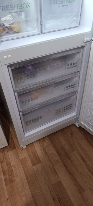 Срочно продам холодильник