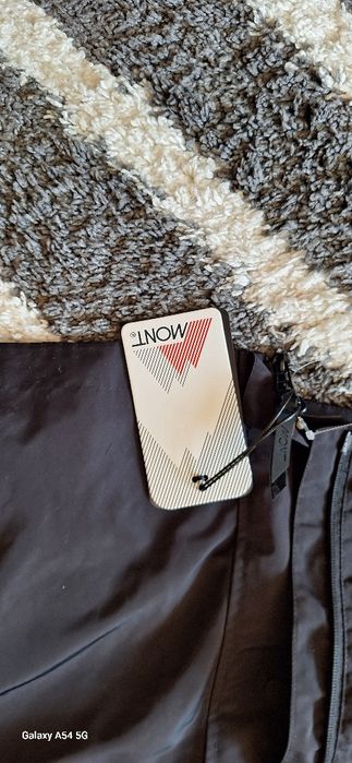 Яке ветренка френско MONT