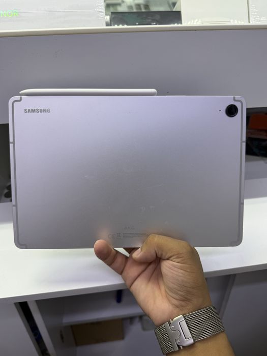 Samsung Tab S9 FE