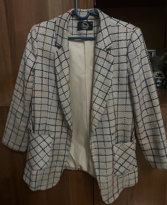 Одежда сатылады