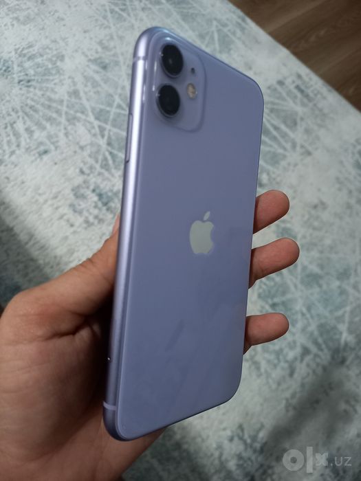Продам Iphone 11