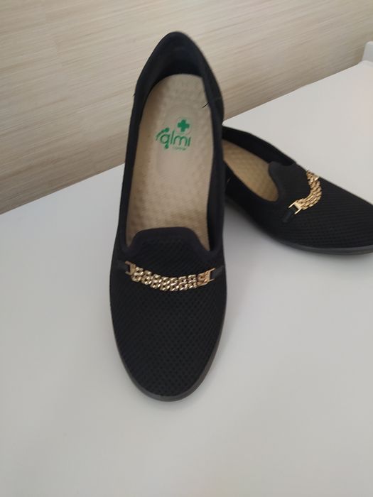 Туфли  сеточки  новые