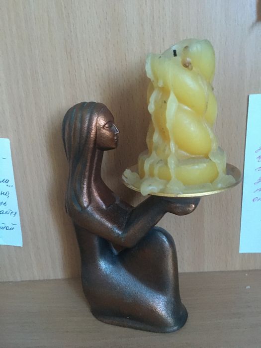 Продам подсвечник