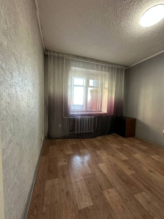 Продам 4-х комнатную квартиру