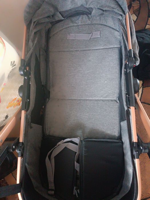 Продам коляску , зима лето