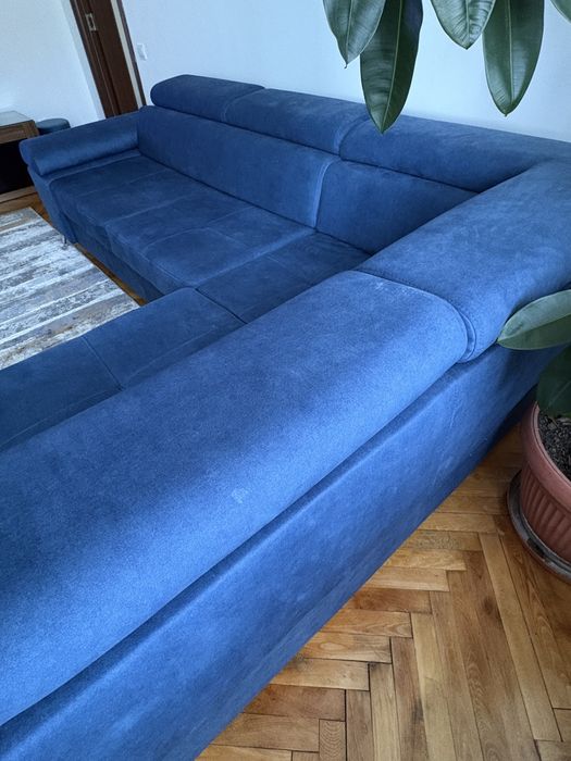 Coltar extensibil elegant, cu tetiere reglabile