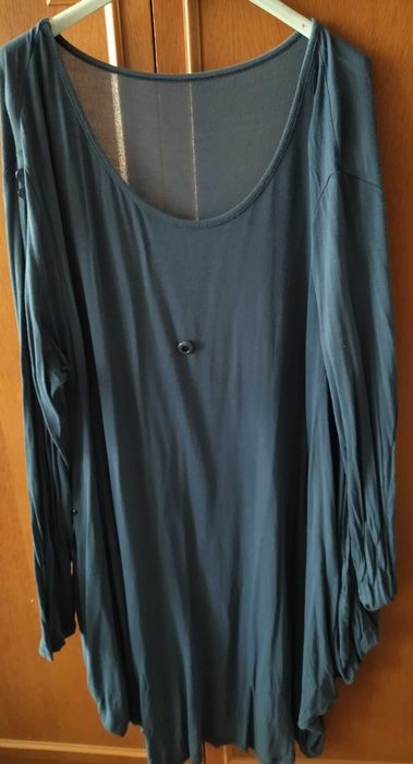 Модерни рокли и туники