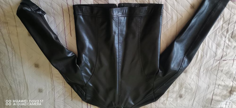 Детско кожено яке черно