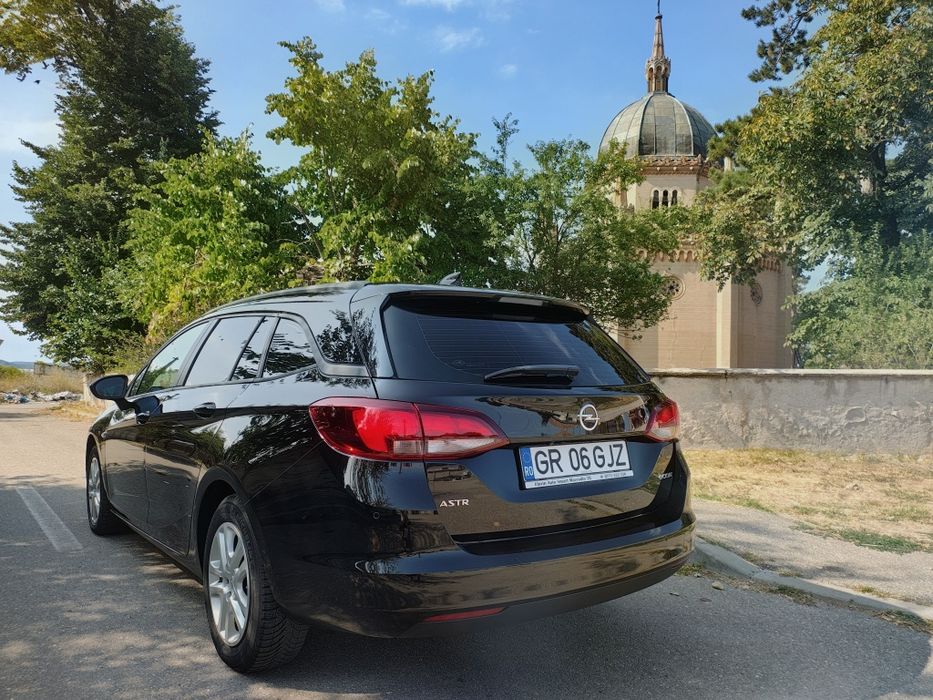 Opel Astra K 2017 Sports Tourer 1.6 Diesel Carplay și Android Auto Euro 6 Proprietar