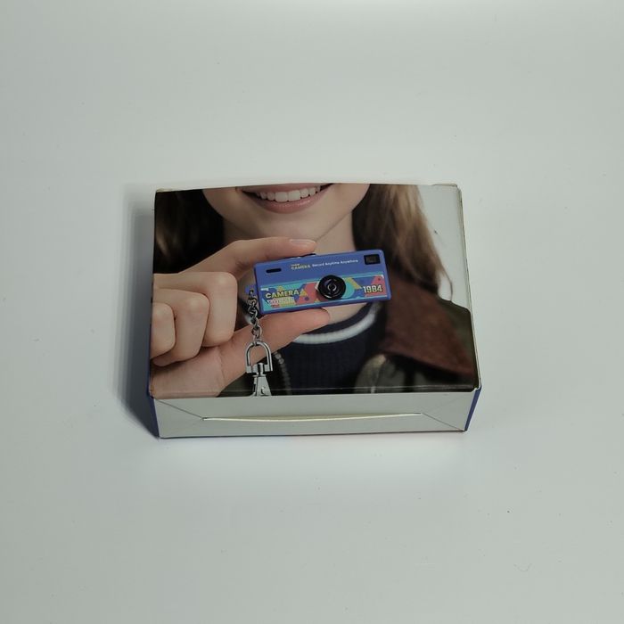 Mini camera foto video retro Thumb Camera 1984 noua pachet complet