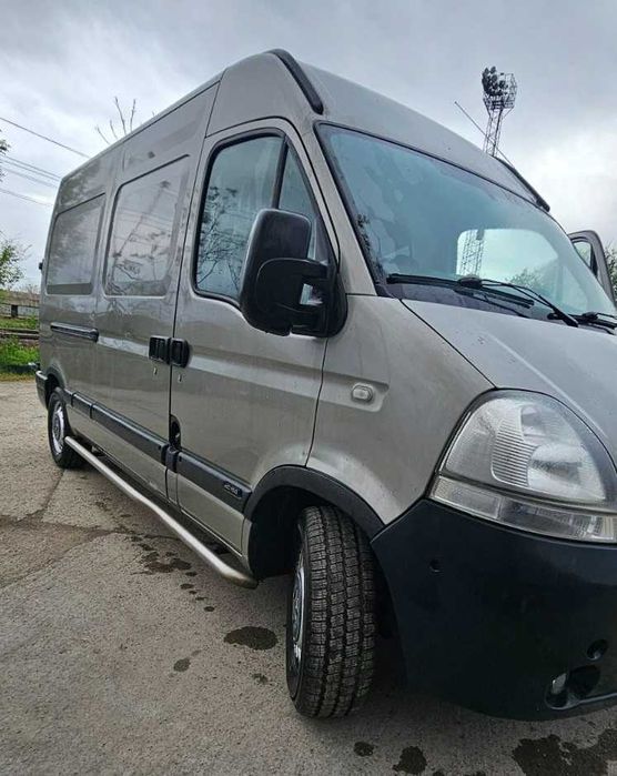 Бус Под наем Renault Master – висока база, под наем Стара Загора 30 евро
