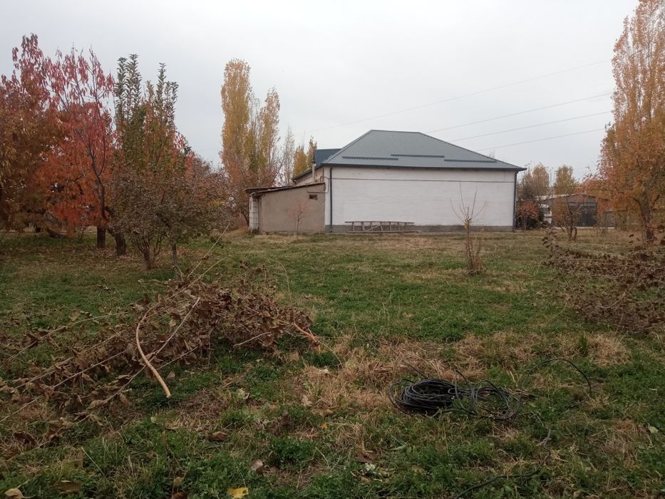 Продаетса участок 29.2 сотки в дачном поселке