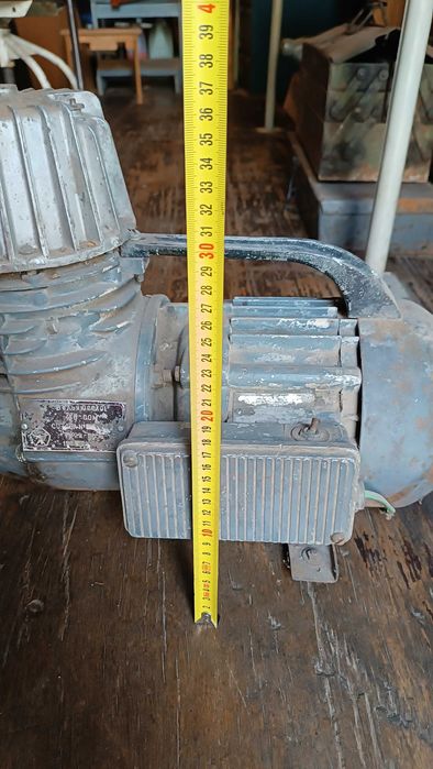 Компрессор диафрагменный СО-45А СССР. Вильнюс.