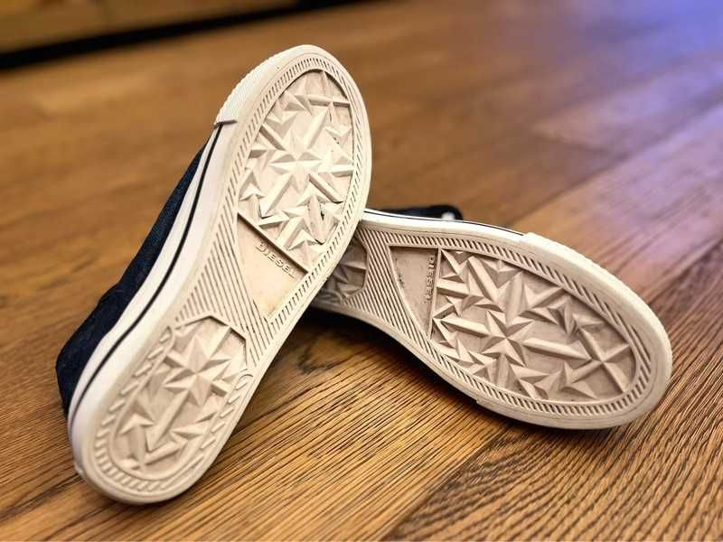 DIESEL seankersi tenisi barbati, marime 42