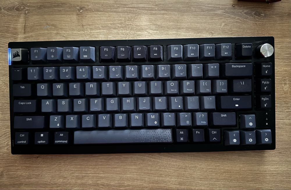Tastatura Corsair K65 Plus