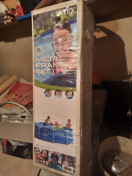 Продам каркасный басеин