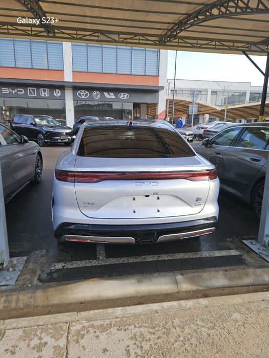 Byd xan L 601KM.  3 pazzisa. full