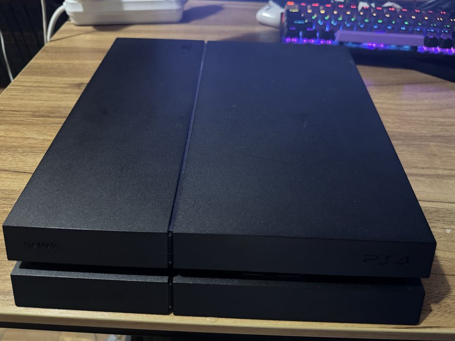 Playstation 4 1TB 3 ревизия ps4 hen