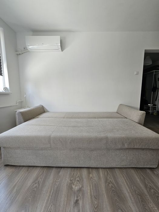 Canapea 3 locuri Ikea (extensibilă)