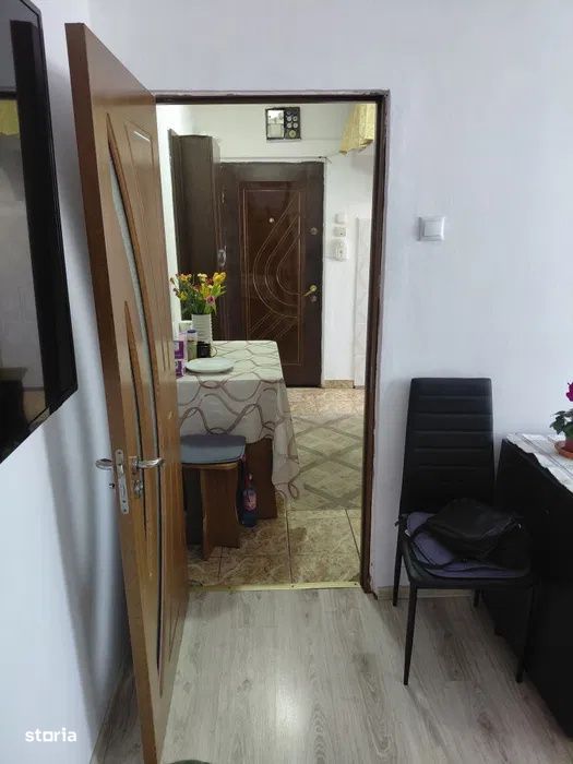 Apartament semidecomandat, 39 mp, zona Craiovita Noua — fotografia 3