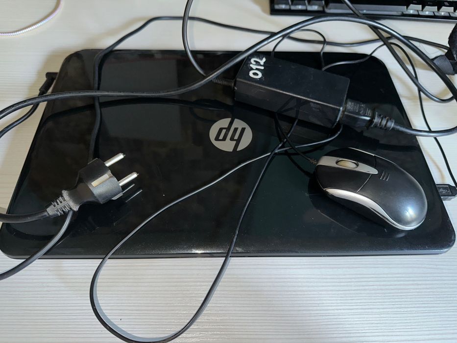 Ноутбук HP (Core i3 / 6 ГБ ОЗУ)