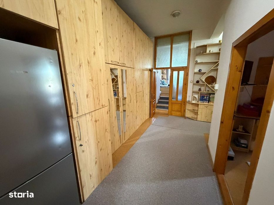 Spatiu Comercial de vanzare, zona Cetate