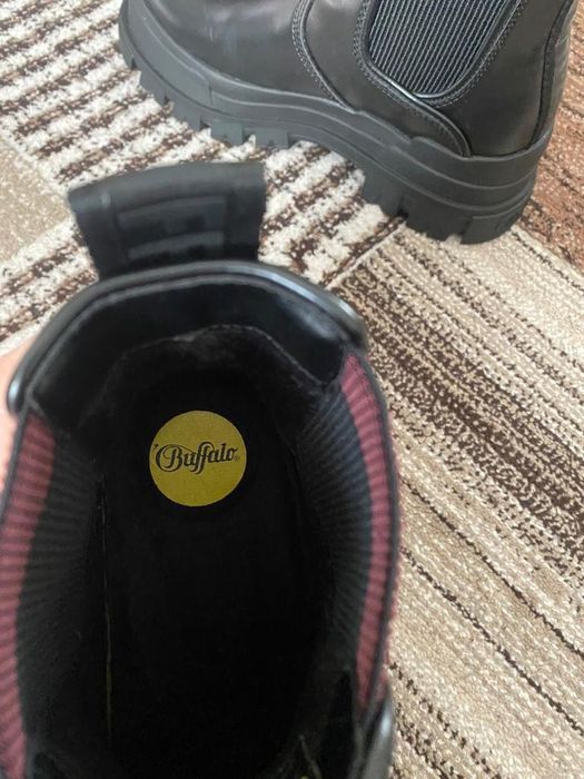 Vând ghete de Iarna