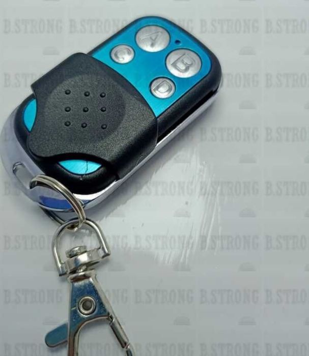 Telecomandă pentru bariera, ușa de garaj etc