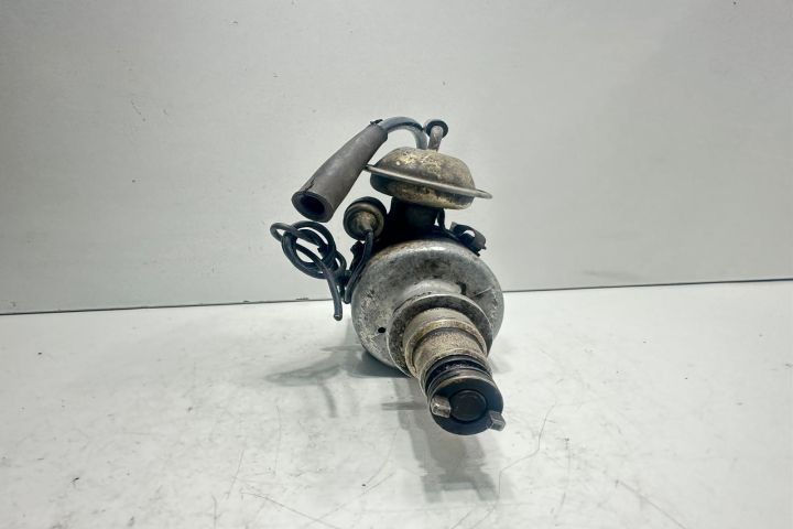 Delcou Dacia 1310  seria