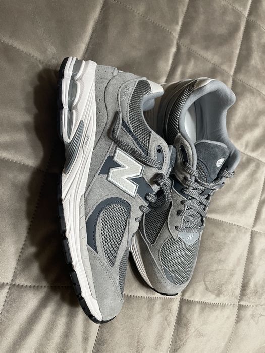 Продам мужские кроссовки New Balance