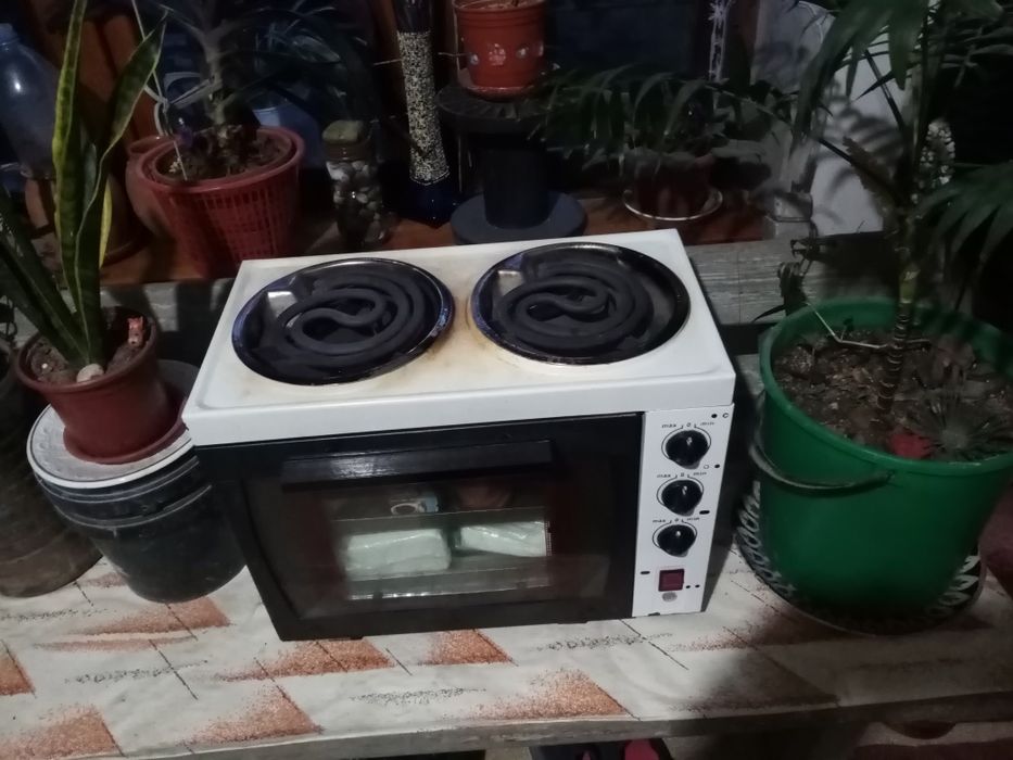 продам  печь плита электрический