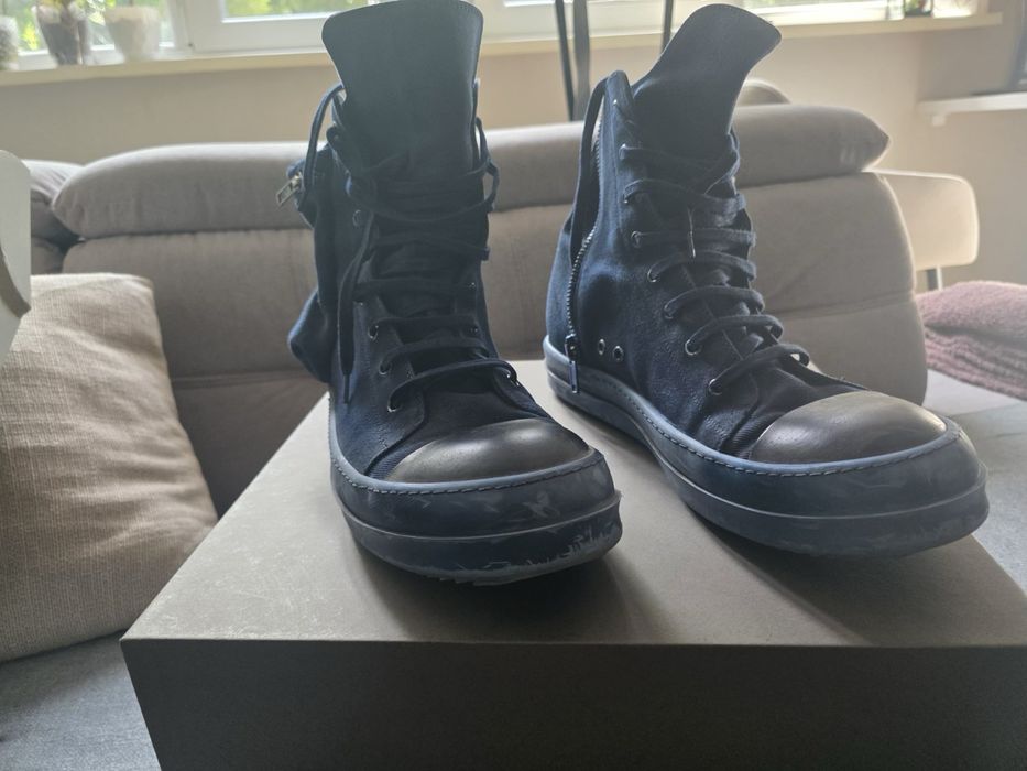 Продавам Rick Owens DRKSHDW EDFU Denim Cargo Sneakers в цвят Indigo.