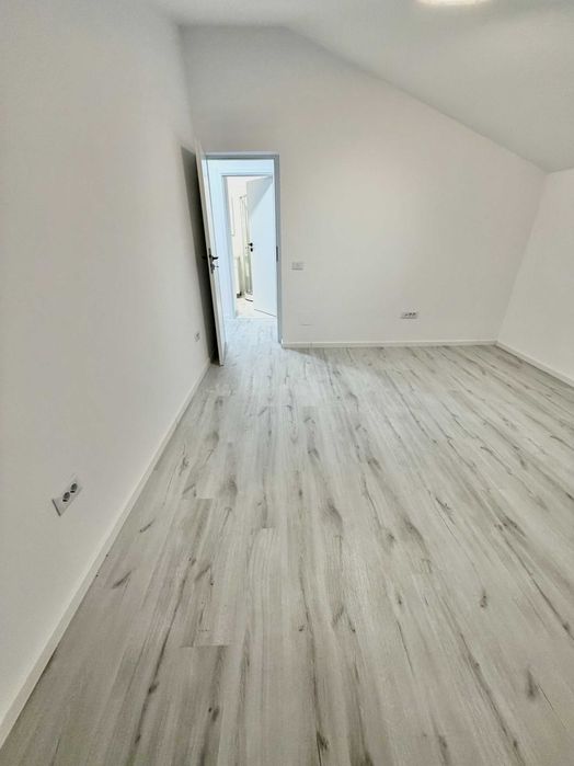 Apartament 2 camere mansarda Militari Residence
