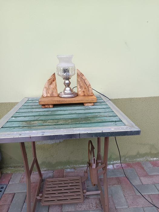 Lustra, lampa artizanala din cruce de caruta și veioza
