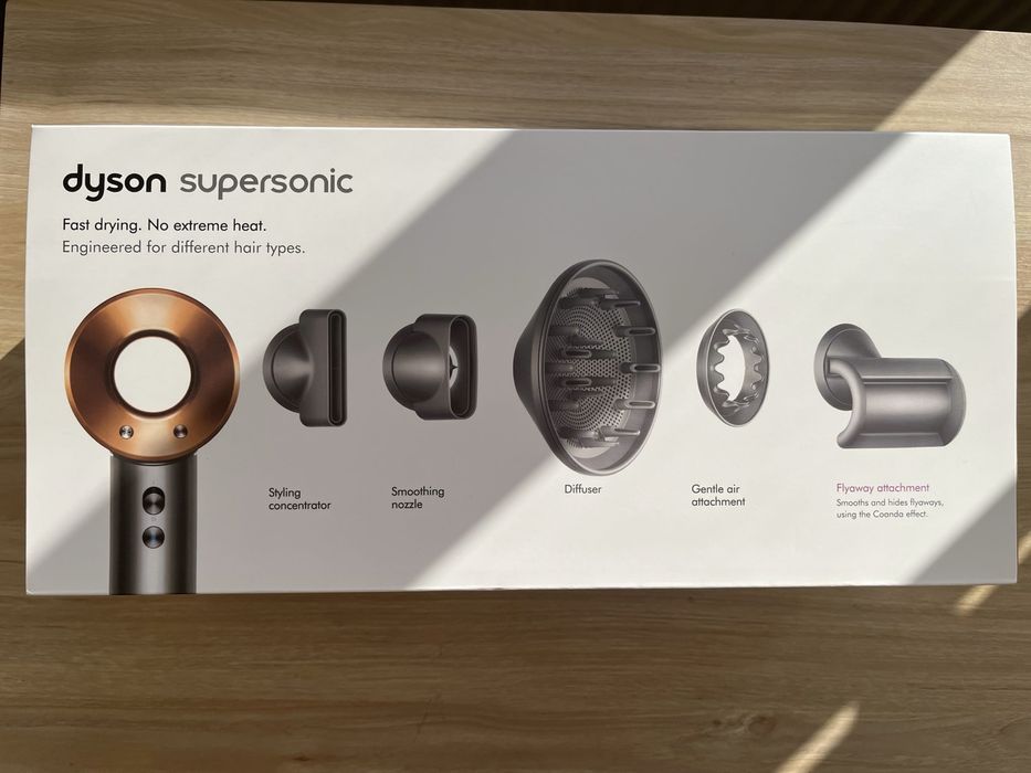 Dyson Supersonic HD08 nou