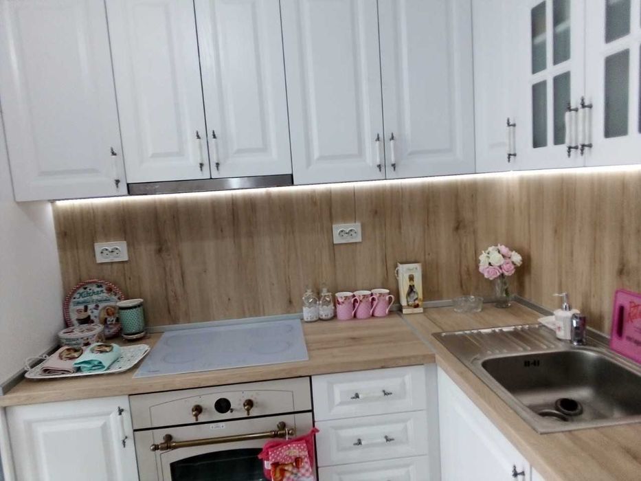 Продава се Тристаен апартамент в София, Оборище - 86 кв.м за 2326 €/кв.м - Снимка #2