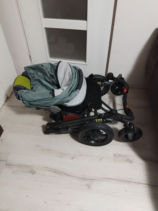 Carut si cadru de mers copii dizabilitati/handicap/ nevoi speciale